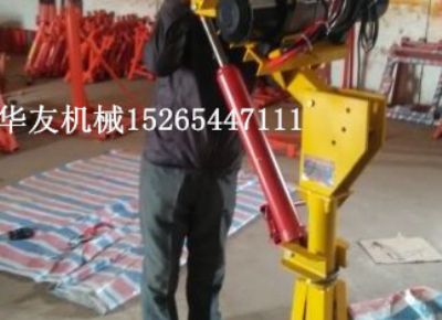 點擊查看詳細信息<br>標題：山東小吊機 濰坊小吊機 山東吊運機 濰坊吊運機 閱讀次數：12168