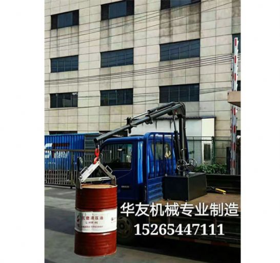 點擊查看詳細信息<br>標題：車載小吊機  液壓小吊機 閱讀次數：2929